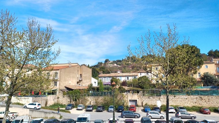 Appartement 2 pièces 40m2 à Apt 84400