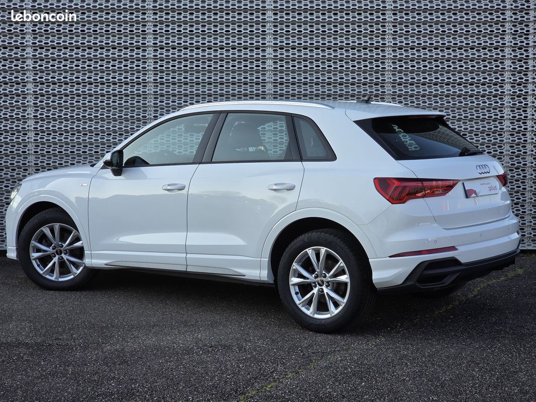 AUDI Q3 35 TDI 150 ch S tronic 7 S line (image 3)