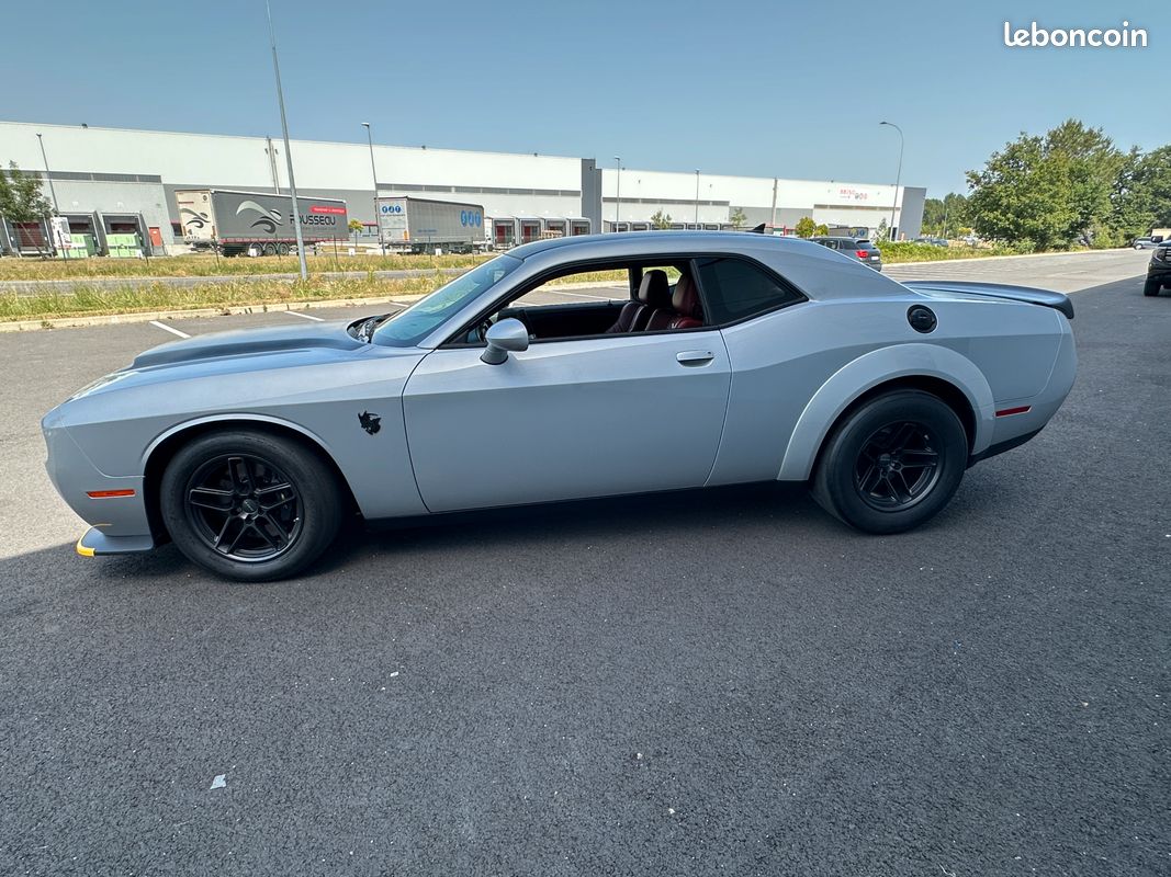 DODGE CHALLENGER SRT DEMON 170 V8 6.2l 1039 ch 2023 neuve (image 4)