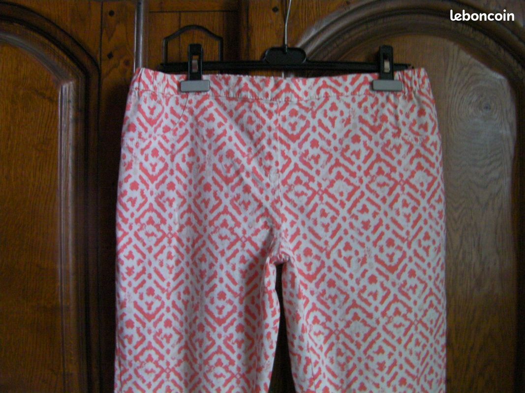 Pantalon moucheté marque KIABI - Taille 42/44 (image 2)
