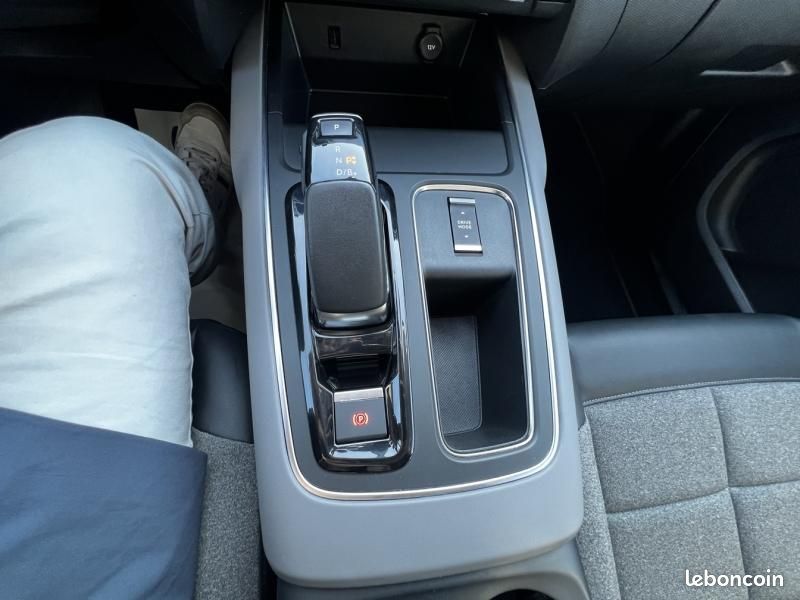 Citroen C5 Aircross Hybrid 225ch C-Series e-EAT8 (image 15)