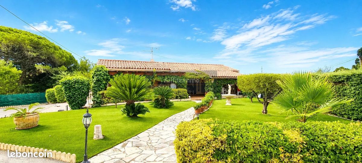 Maison 4 pièces 126 m² · à Fréjus · 126 m² · 640 000 €