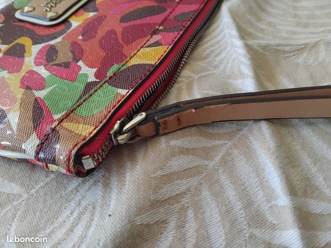 Sac.pochette guess (image 3)