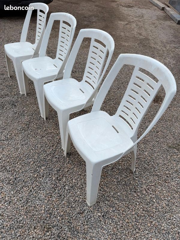 4 chaises blanches extérieur (image 1)