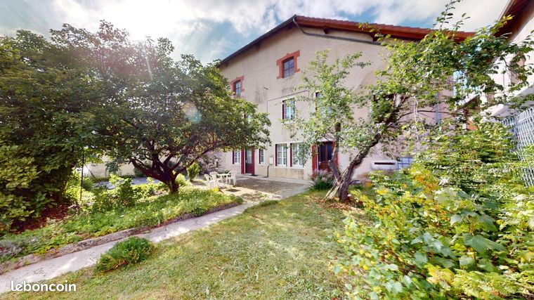Ferme 6 pièces 216 m²