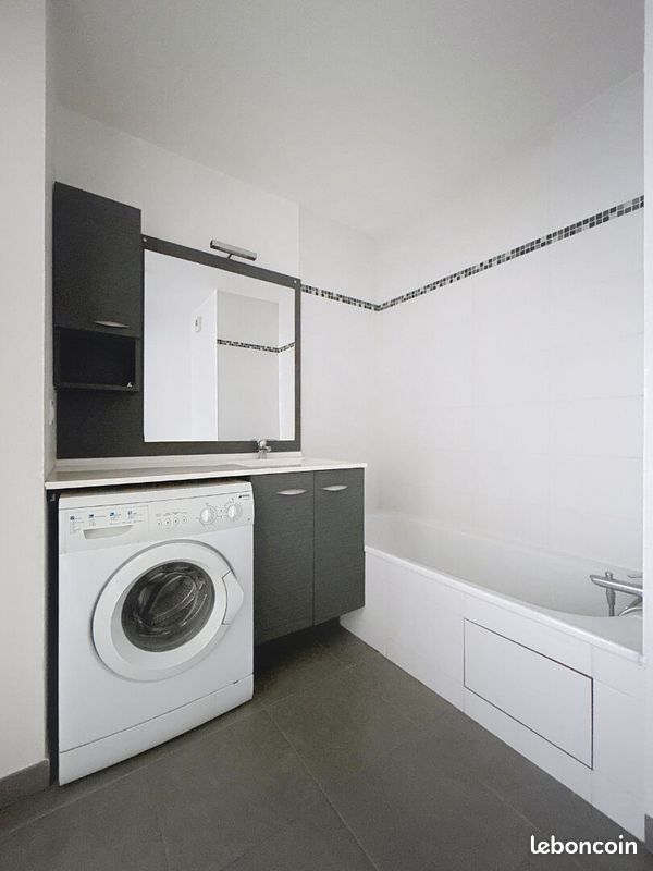 Appartement a louer tassin-la-demi-lune - 2 pièce(s) - 49 m2 - Surfyn