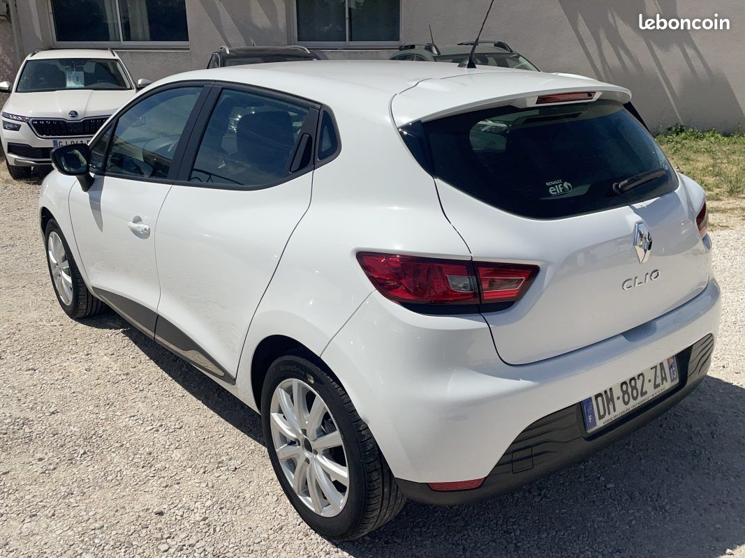 Renault clio iv 1.2 gpl 72cv 1ère main (image 4)