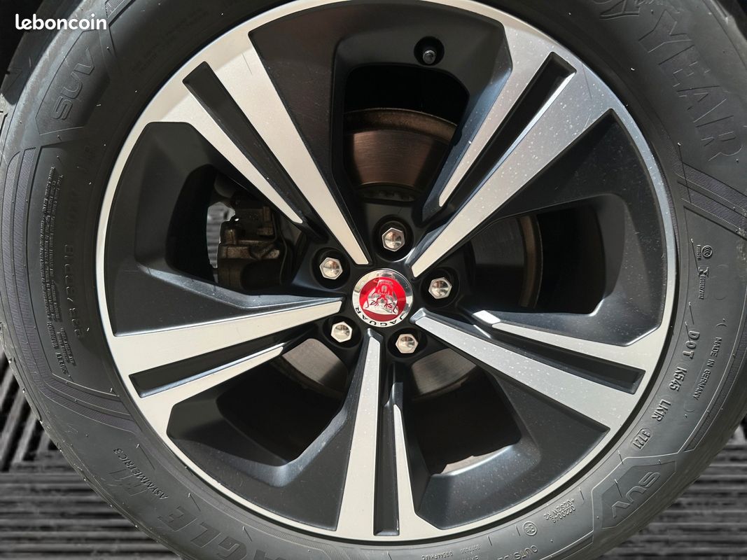 Jaguar e-pace p200 hybrid r-dynamic awd bva (image 22)