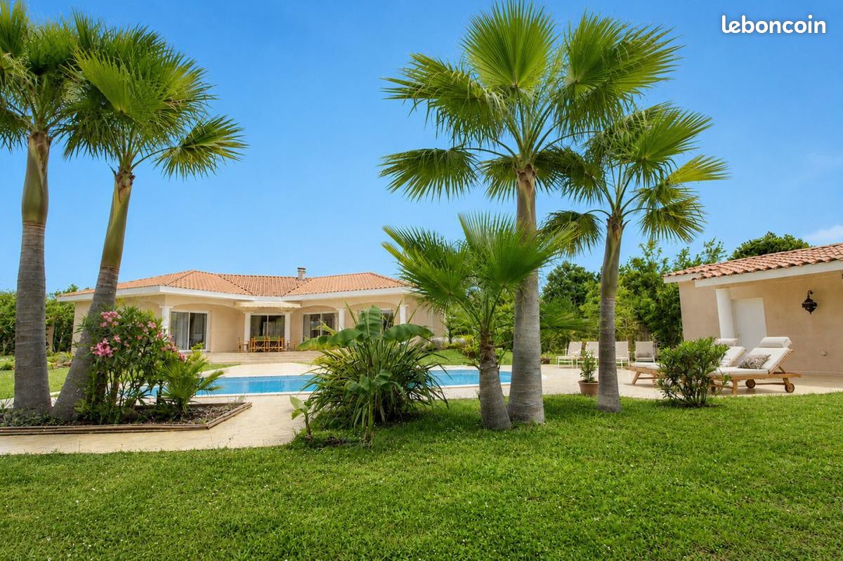 Maison 6 pièces 200 m² · à Le Taillan-Médoc · 200 m² · 850 000 €
