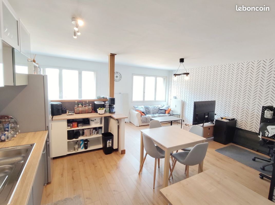 Appartement 2 pièces 50 m² · à Fleury-les-Aubrais · 50 m² · 126 000 €