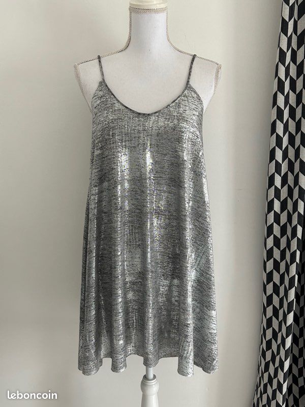Robe T40 (image 1)