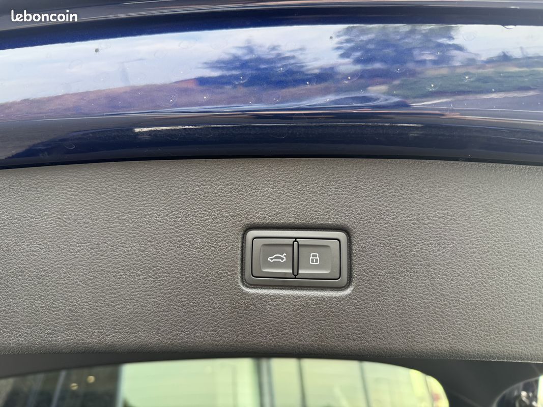 AUDI Q5 Sportback 50 TFSIe 299 S tronic 7 Quattro S line (image 40)