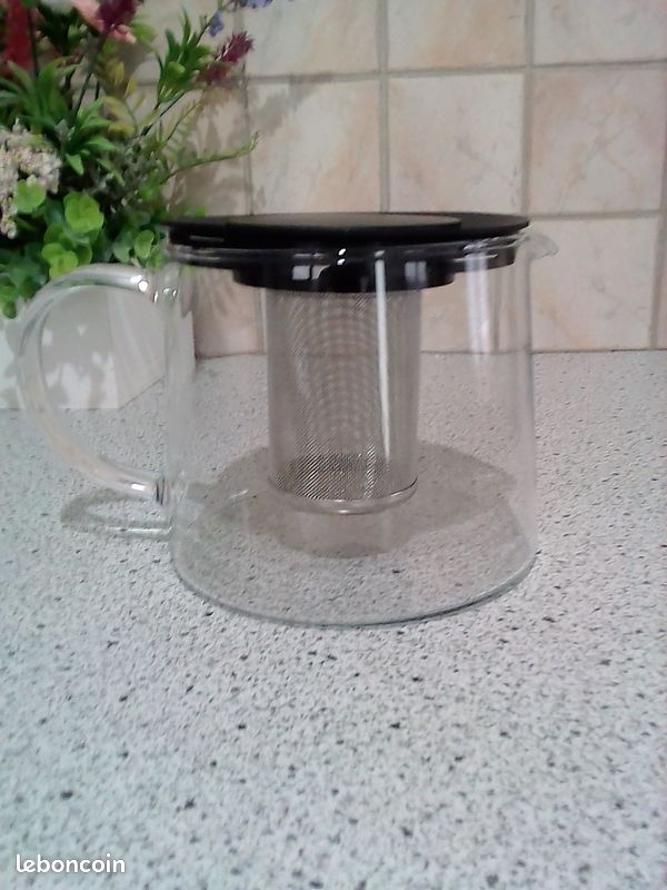 Théière en verre 1.5l. Neuve (image 1)