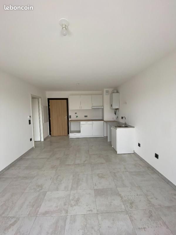 Appartement 2 pièces 42 m² · à Tremblay-en-France · 42 m² · 895 €/mois