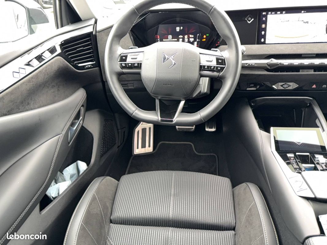 DS DS 4 BlueHDi 130 EAT8 Etoile - Alcantara (image 9)