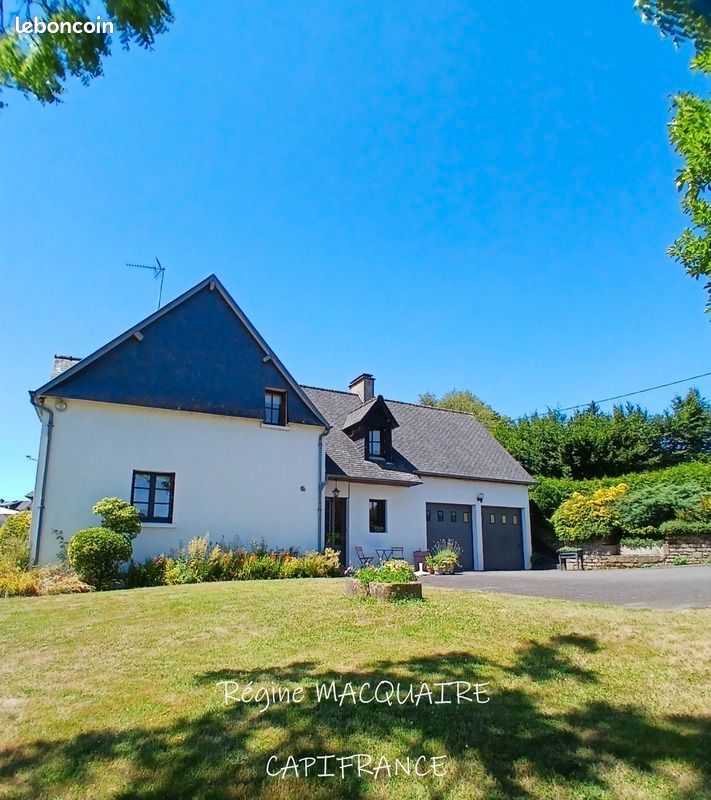 Maison 4 pièces 144 m² · à Sourdeval · 144 m² · 262 000 €