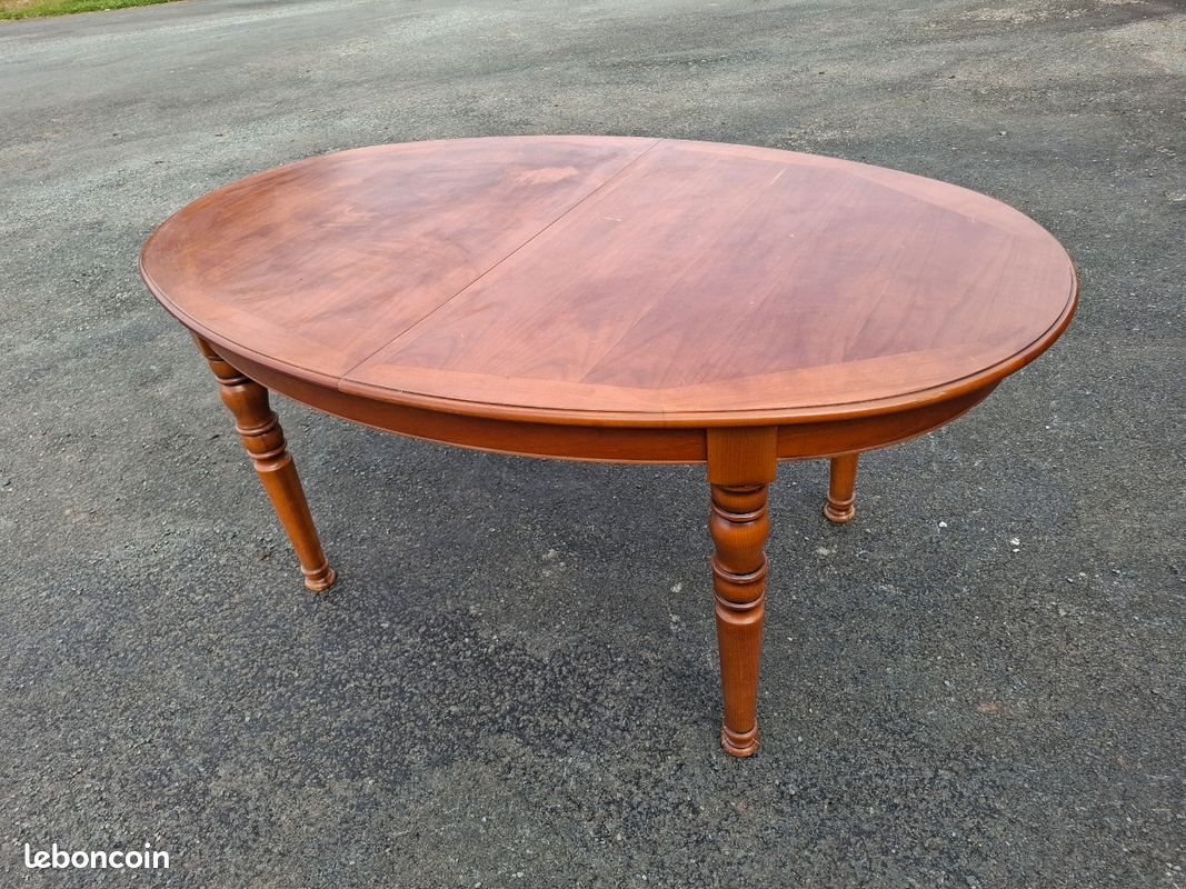 Table (image 1)