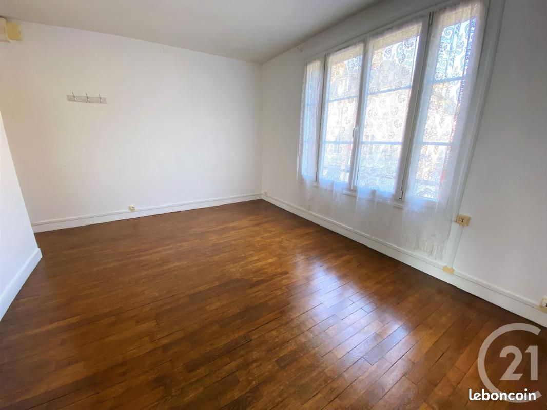 Appartement 1 pièce 23 m² · à Argentan · 23 m² · 355 €