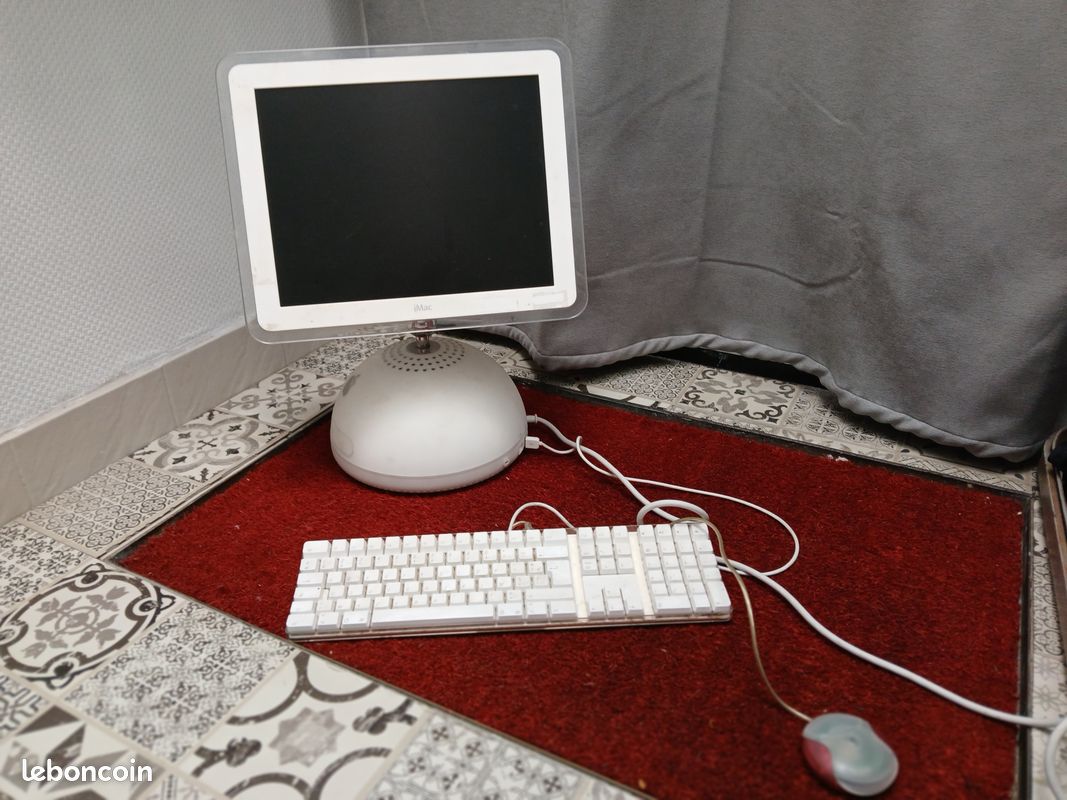 ORDINATEUR TOURNESOL iMAC G4 POWER PC BRAS ARTICULE