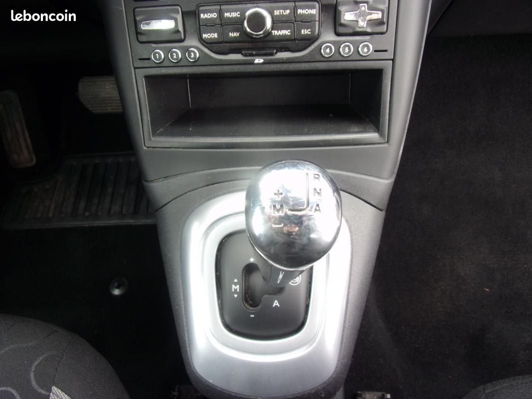 Citroën C3 Picasso e-HDi 90 Airdream Millenium BMP6 (image 10)