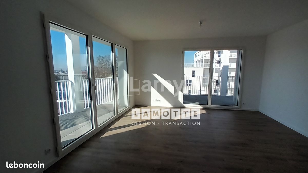 Appartement 3 pièces 65 m² · à Rennes · 65 m² · 880 €