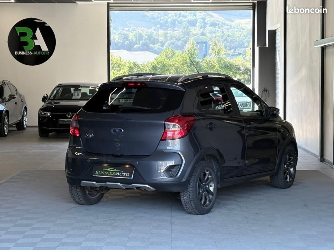FORD KA+ ACTIVE 1.2 85 ch SS Active (image 9)