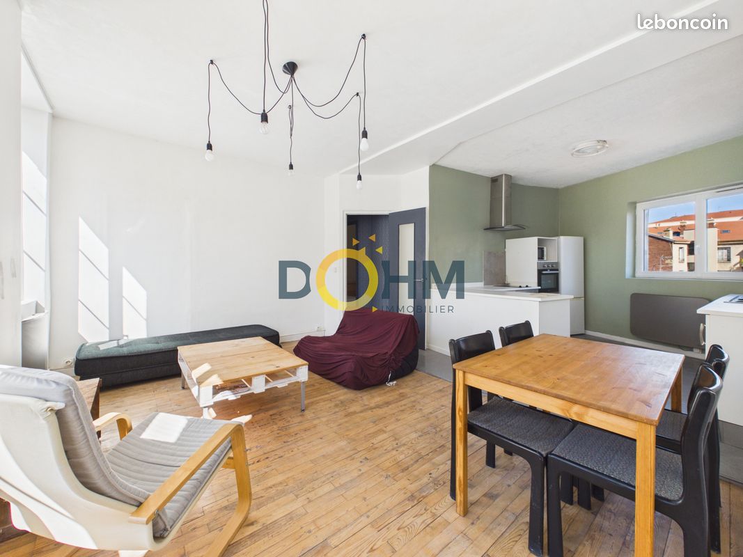 Appartement 4 pièces 80 m² · à Saint-Étienne · 80 m² · 89 000 €