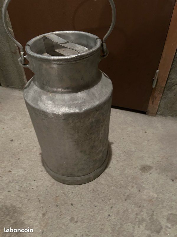 Bidon à lait aluminium (image 2)