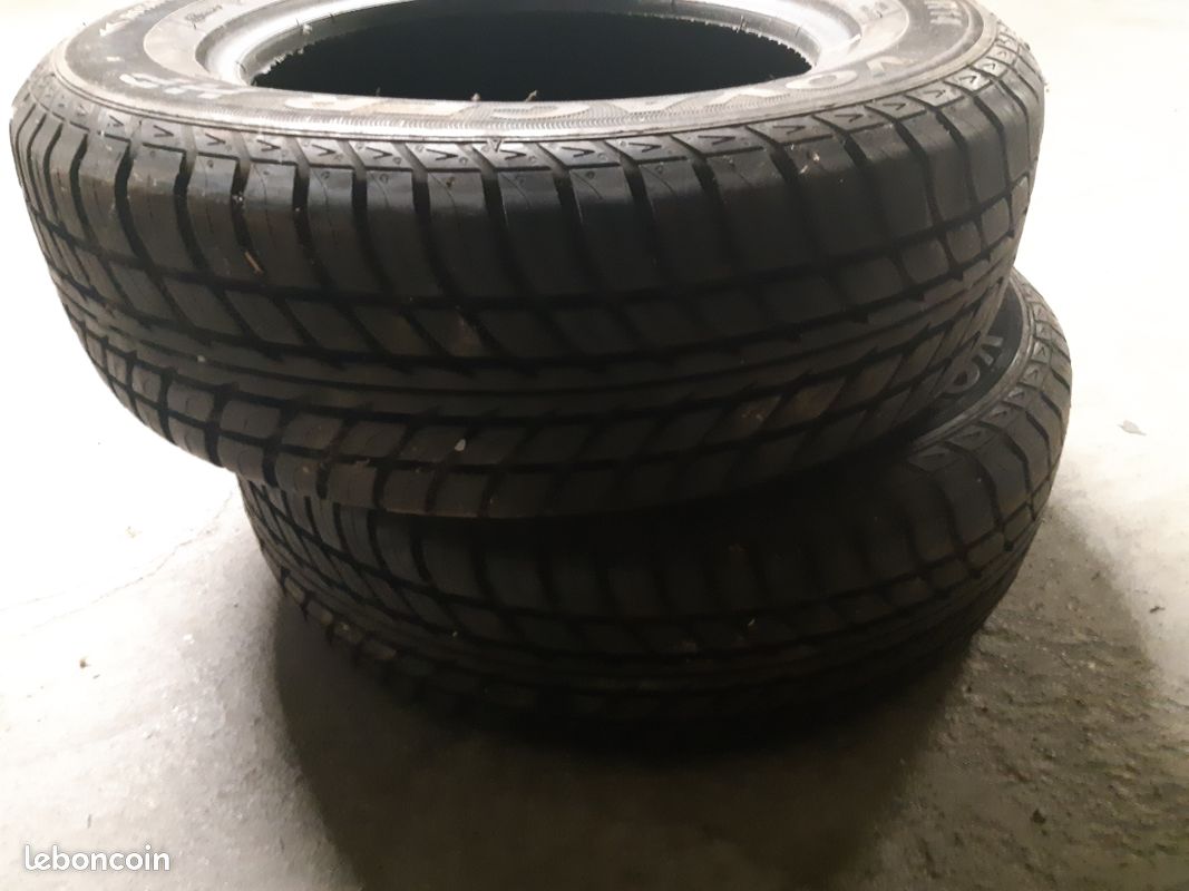 2 pneus 185/70R14 quasi neufs (image 1)