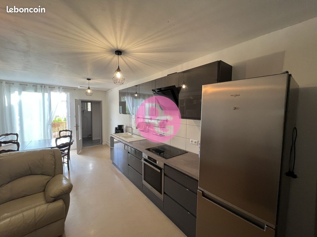 Appartement 2 pièces 50 m² · à Livinhac-le-Haut · 50 m² · 465 €/mois