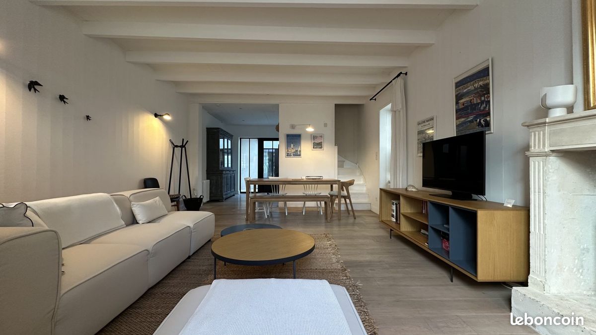 Maison 5 pièces 110 m² · à Sainte-Marie-de-Ré · 110 m² · 884 000 €