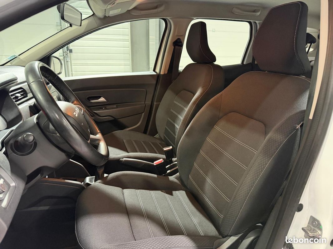 Dacia duster 1.5 blue-dci 115 ch expression de 1 ere main / radar de recul / CarPlay / clim auto / garantie 6 mois (image 5)