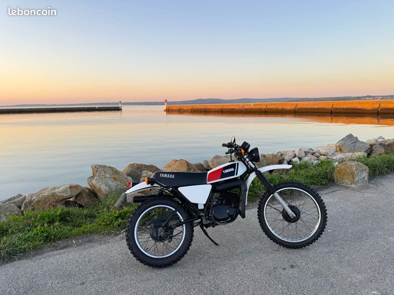 Boîte à Clapet Pour Yamaha 125 DTMX - Pièce De Remplacement D'Occasion - Bon État