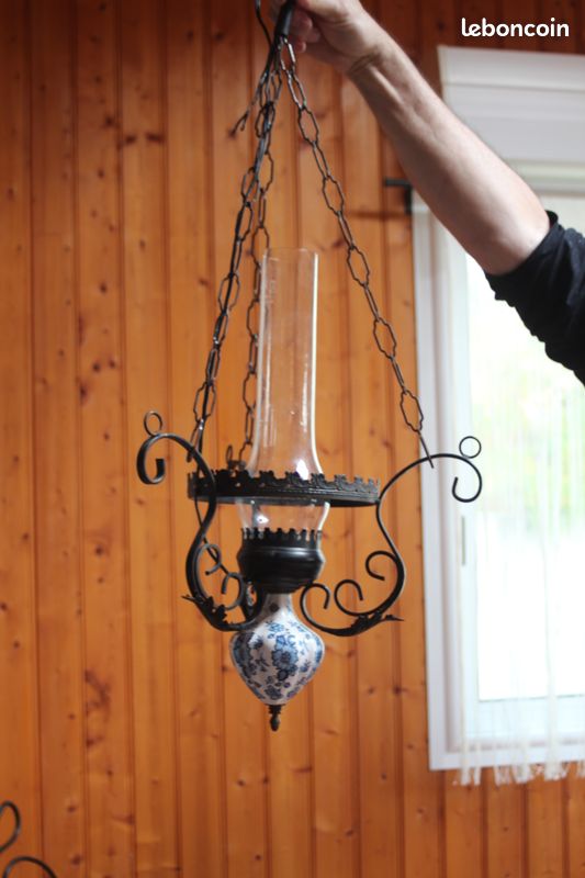 Lustre ancien fer forge et ceramique (mch) (image 1)