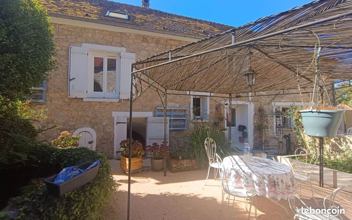 Maison 5 pièces 135 m² · à Montigny-l'Allier · 135 m² · 240 000 €