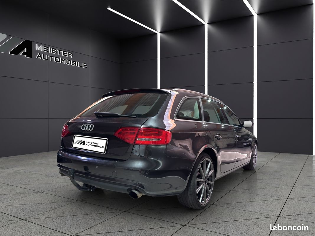 Audi A4 1.8 TFSI 170 cv Attraction Volant S line (image 3)