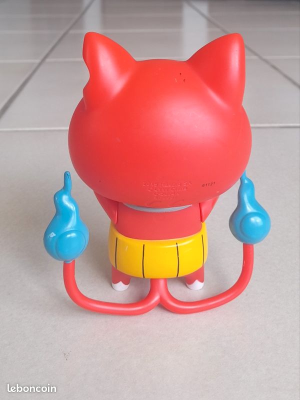 Figurine (image 3)