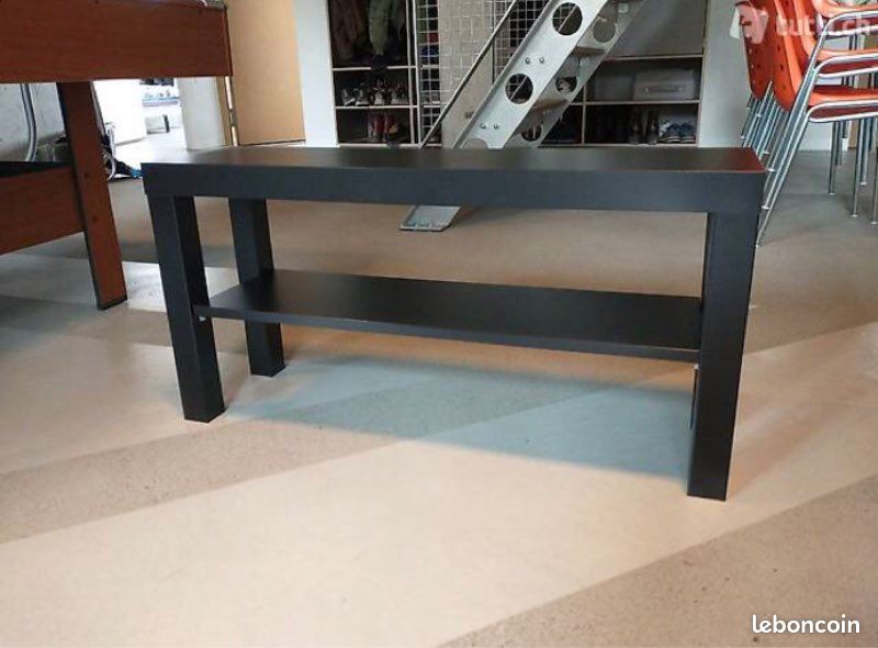 Petite table ikea (image 1)
