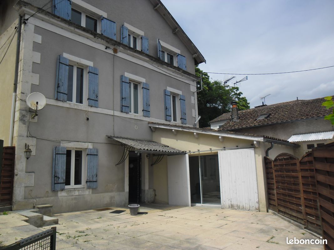 Maison 6 pièces 140 m² · à Périgueux · 140 m² · 850 €/mois