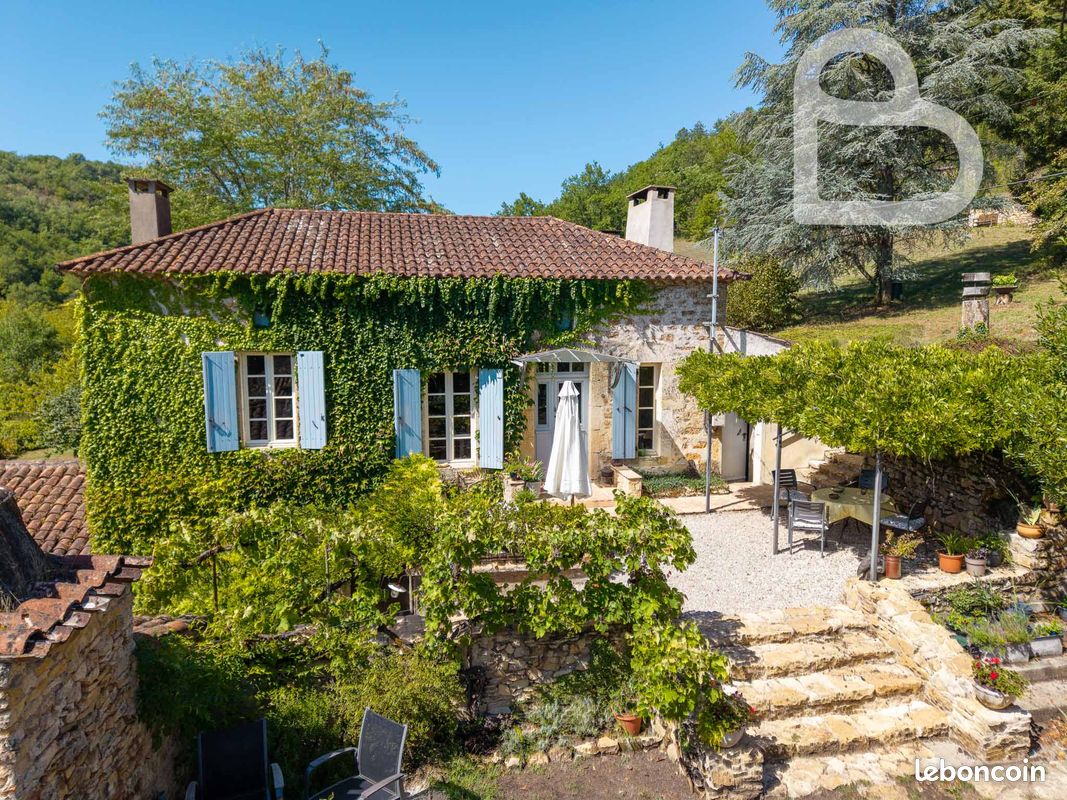 Maison 6 pièces 165 m² · à Puy-l'Évêque · 165 m² · 297 000 €