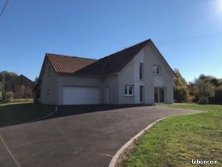 Maison 5 pièces 180 m² · à Ronchamp · 180 m² · 1 200 €/mois