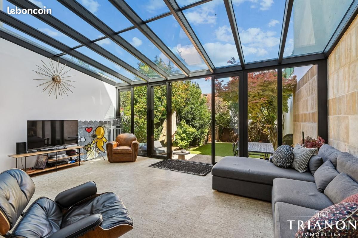 Maison 7 pièces 223 m² · à Suresnes · 223 m² · 1 425 000 €