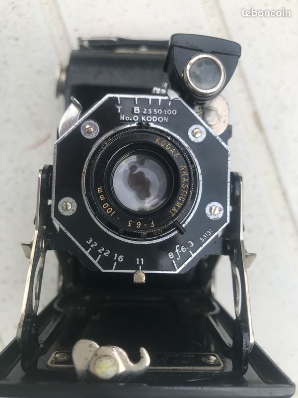 Ancien Appareil Photo Argentique Kodak Soufflet - Modèle Ultra Flex, Avec Housse En Cuir, Occasion