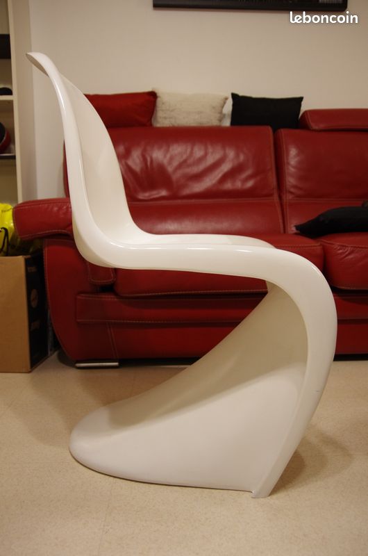 1 à 4 Chaises empilables design (image 2)