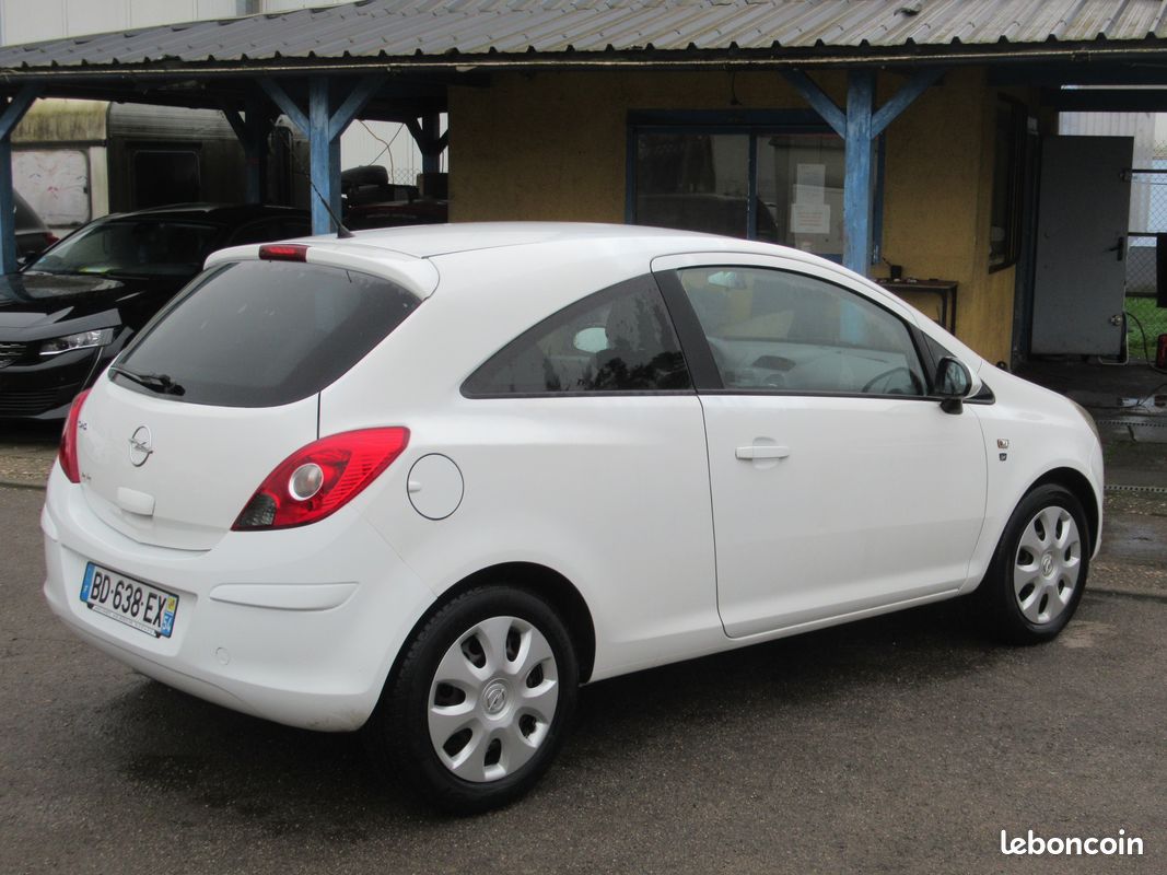 Opel corsa 1.0 65ch twinsport 44000 km seulement (image 3)