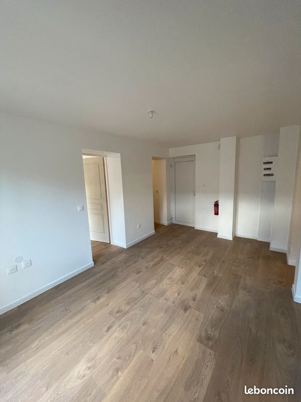 Appartement 3 pièces 50 m² · à Château-Renard · 50 m² · 750 €/mois