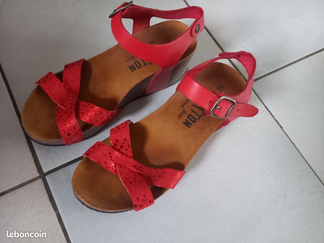 Vends chaussures ouverte (image 1)