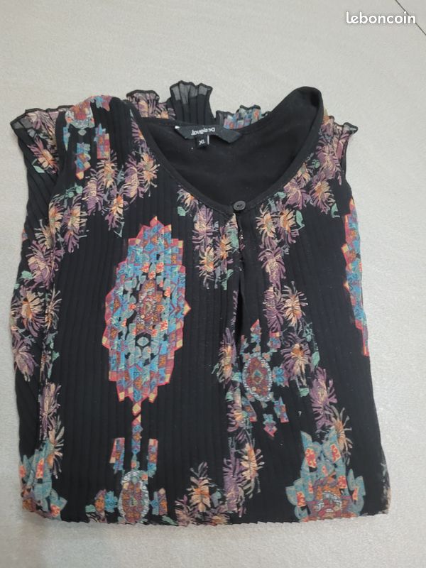Pull Desigual Multicolore Taille XL (42) Pour Femme - Occasion Très Bon état