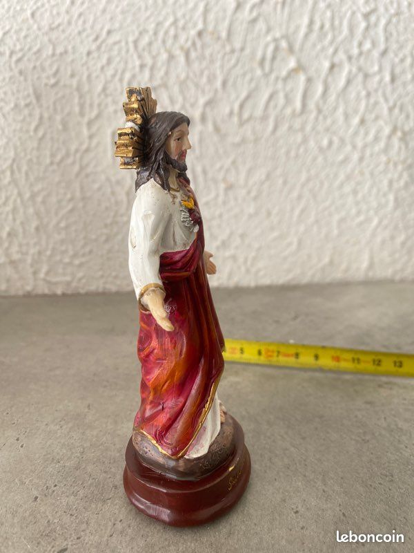 Statuette de jesus (image 4)