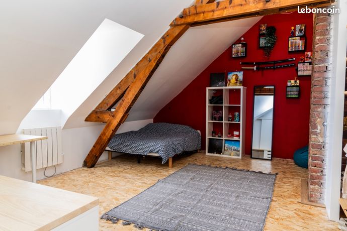 https://img.leboncoin.fr/api/v1/lbcpb1/images/84/04/d5/8404d544f80c94cd3cc311b14c0a08ee50f1cfcd.jpg?rule=ad-image